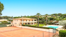 Villa Bagatelle, Domaine de Capilla
